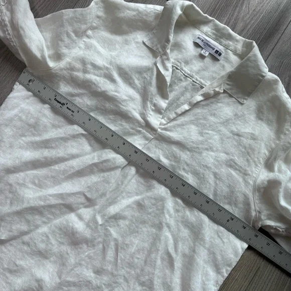 Uniqlo White Linen V-Neck Short Sleeve Top - Picture 4 of 7